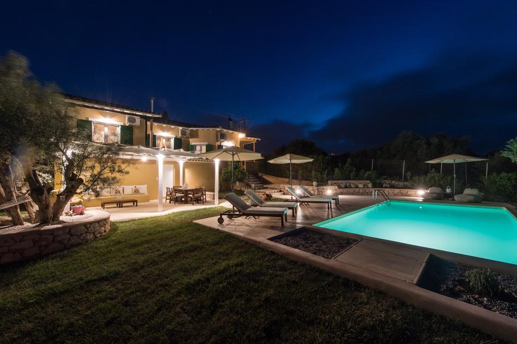 Villa Marilia Tsoukaladhes Exterior photo