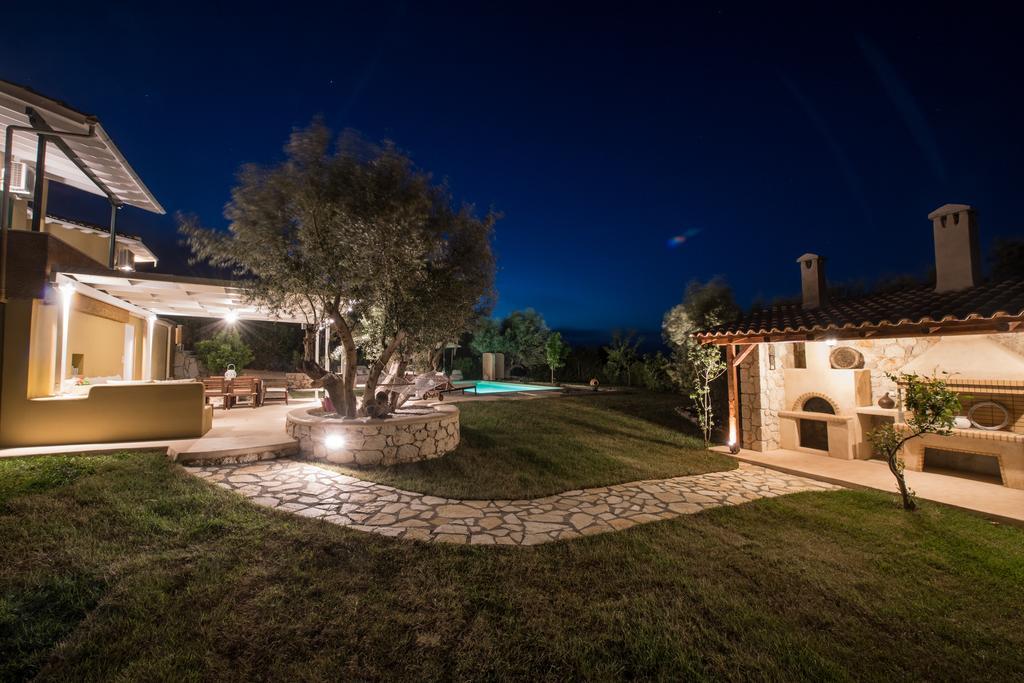 Villa Marilia Tsoukaladhes Exterior photo